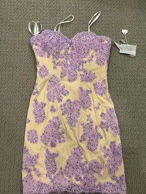 Riva Designs Lilac Appliqué Over Champagne Prom Dress